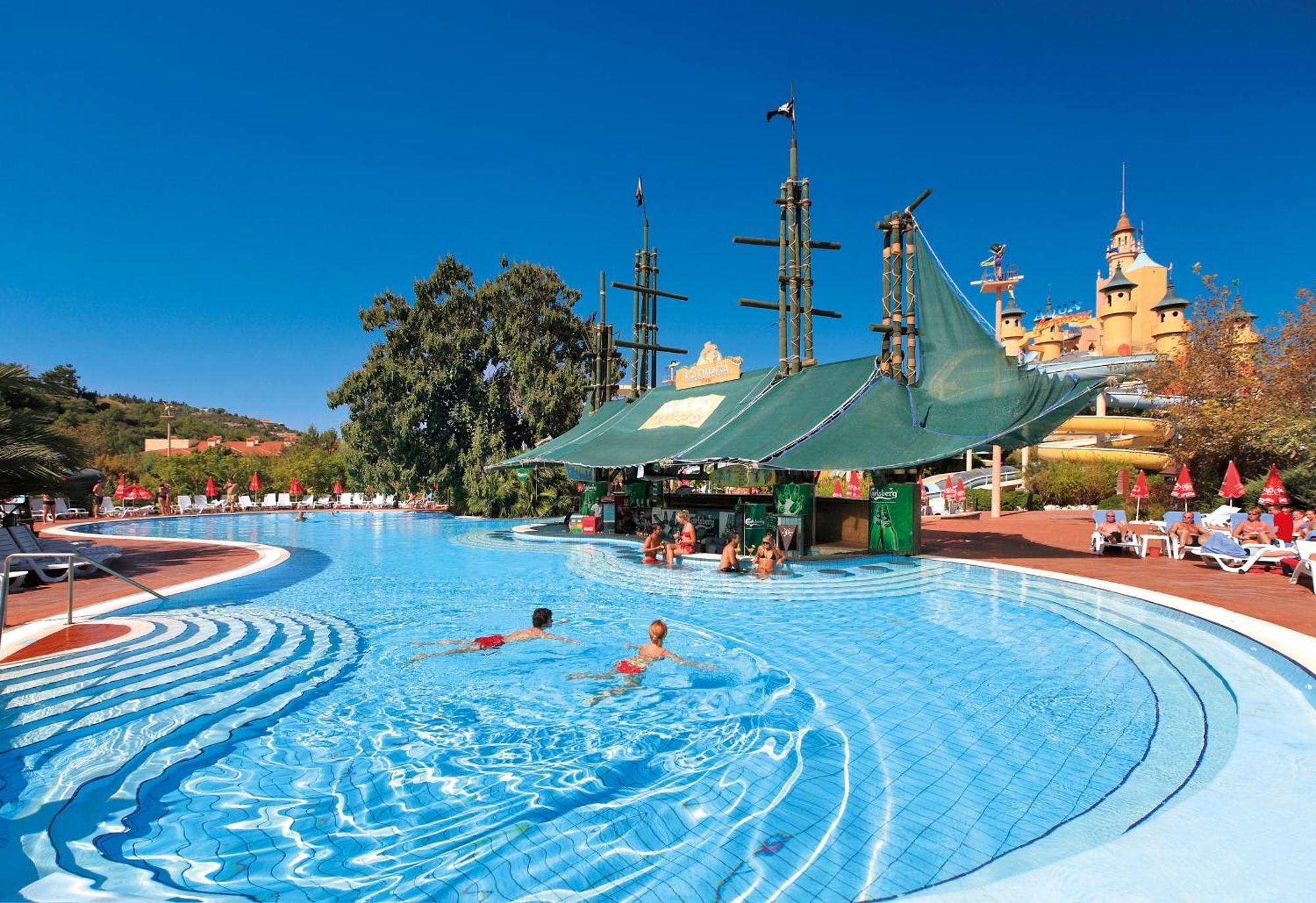 Aqua Fantasy Aquapark Hotel & Spa Kusadası Exterior foto